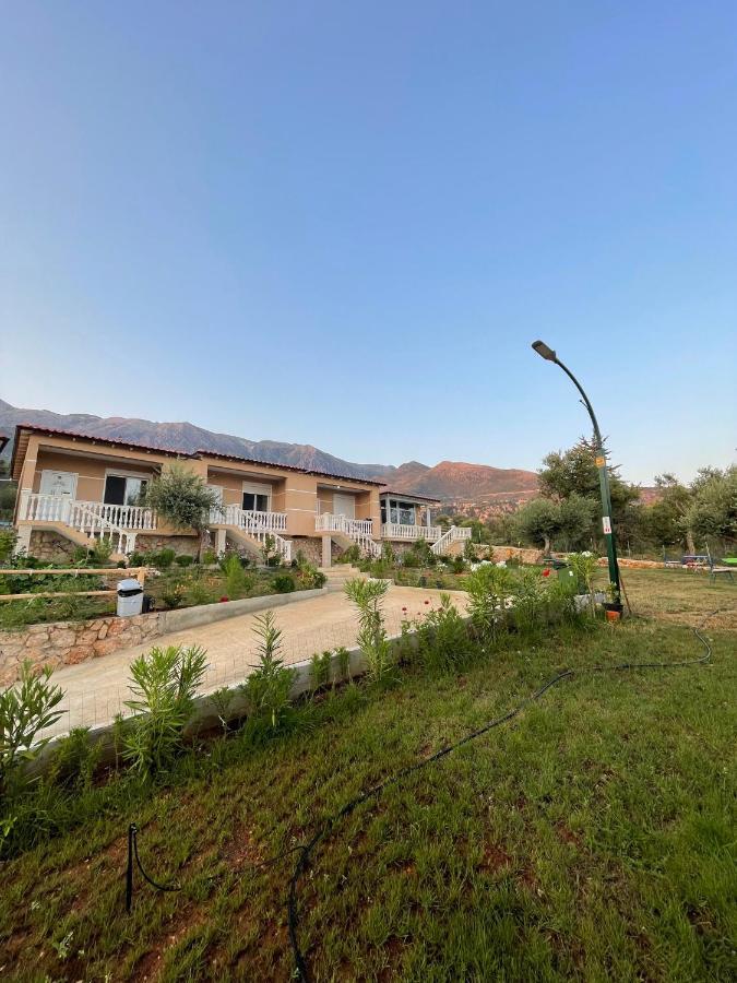 Essos Villas Dhërmi Екстериор снимка