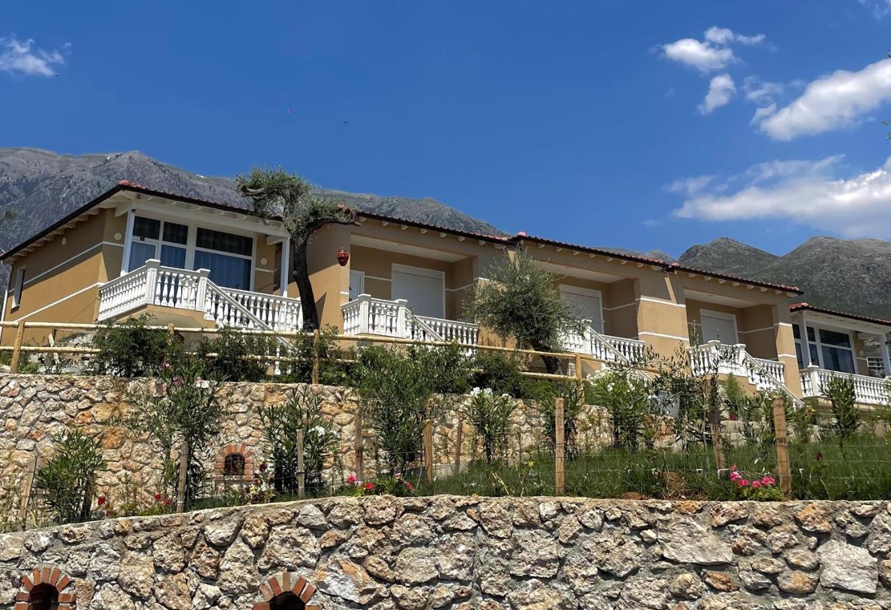 Essos Villas Dhërmi Екстериор снимка