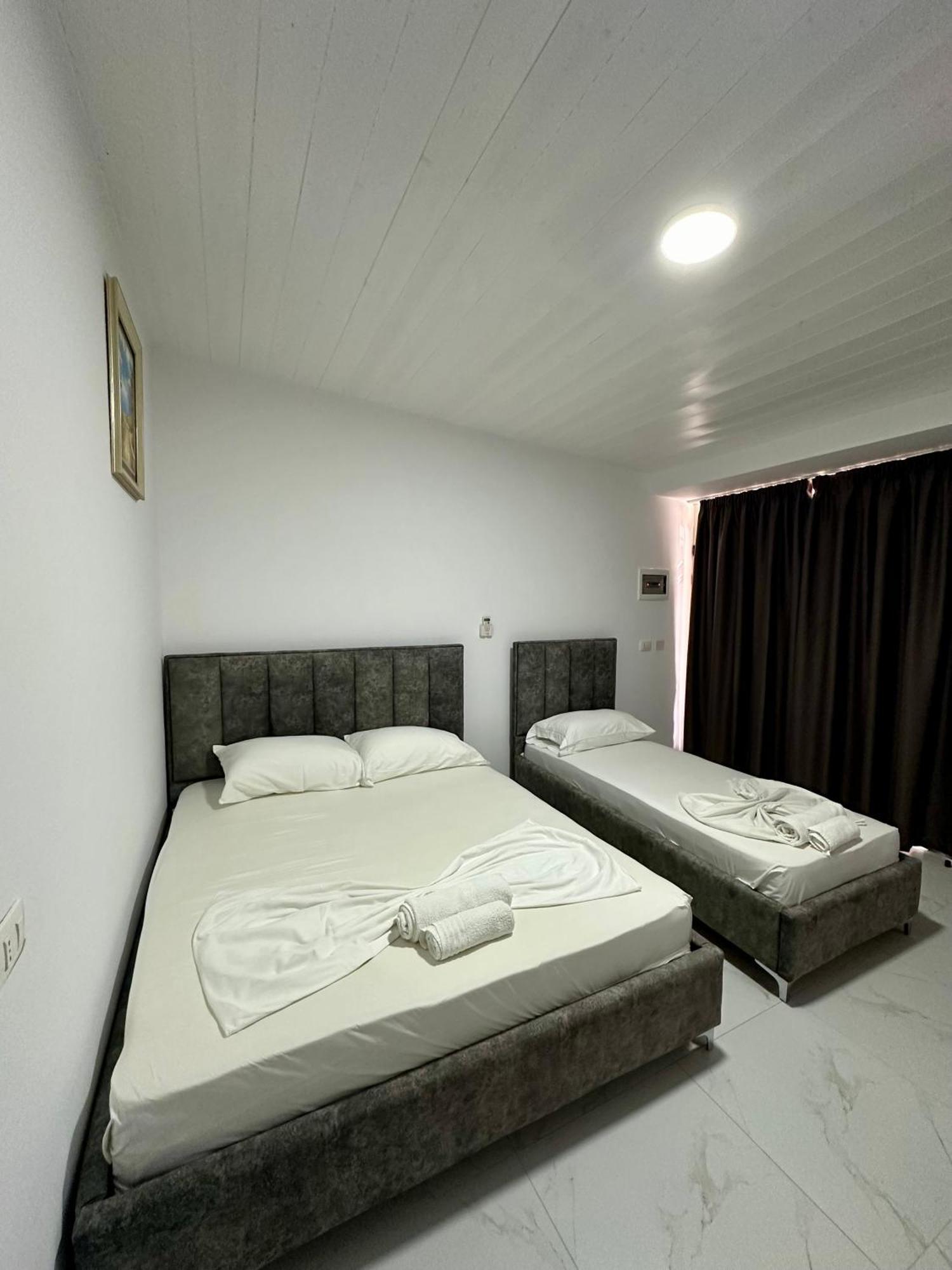 Essos Villas Dhërmi Екстериор снимка