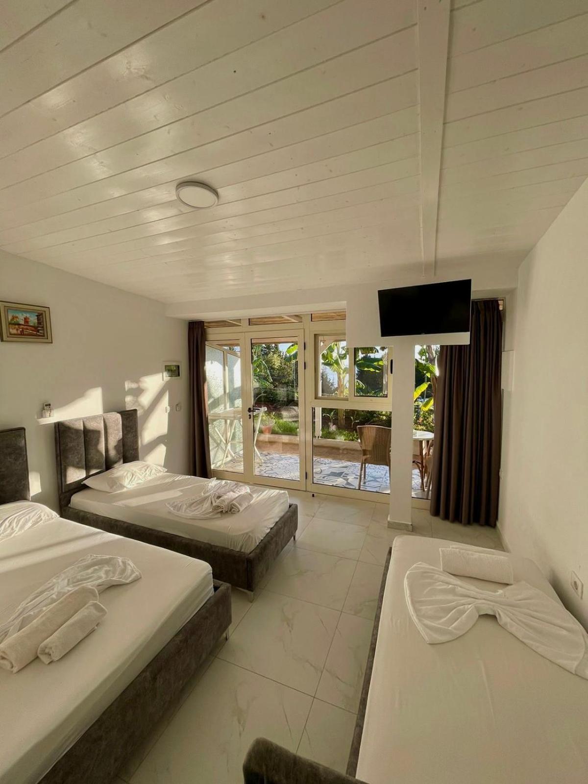 Essos Villas Dhërmi Екстериор снимка