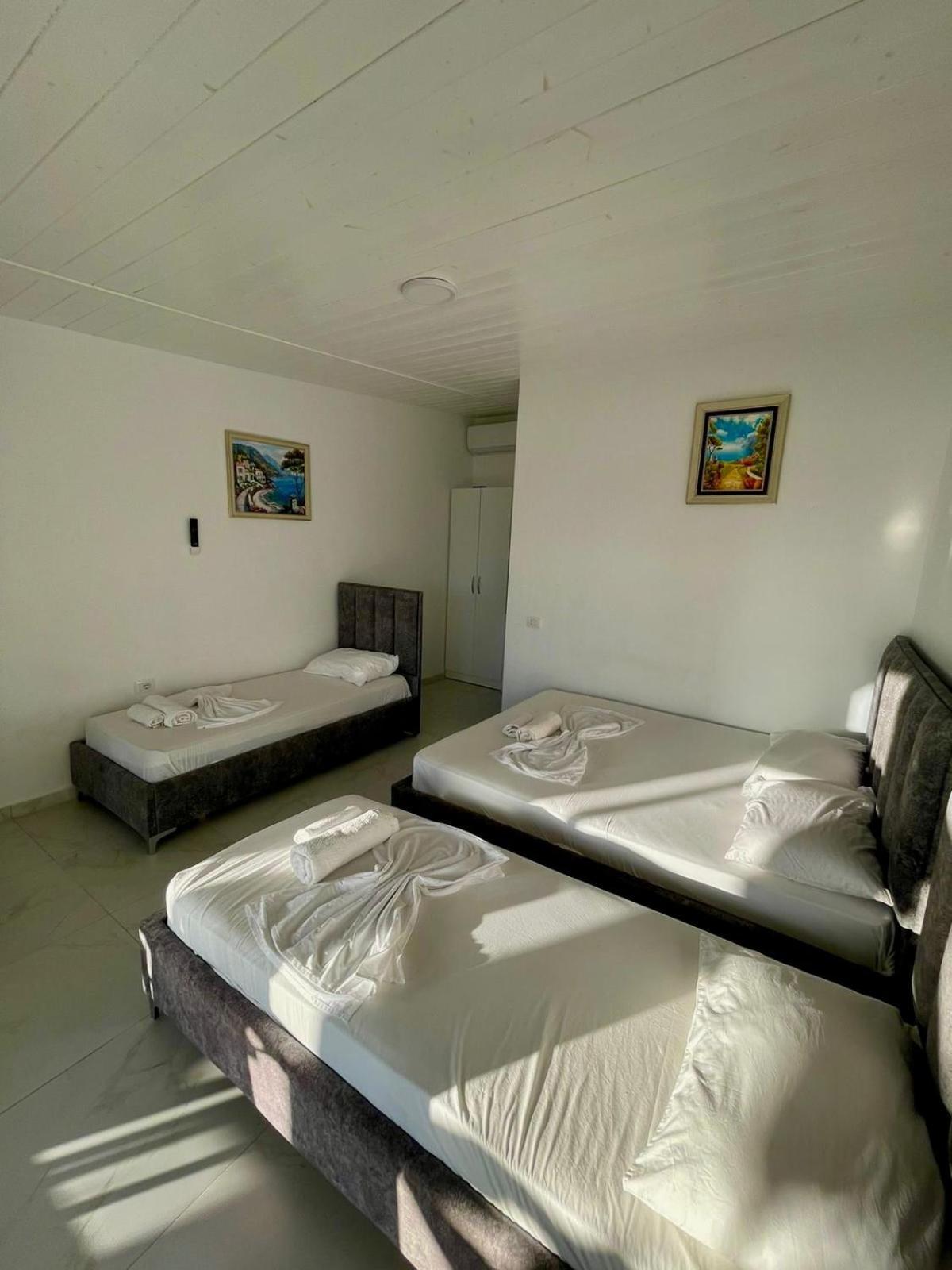 Essos Villas Dhërmi Екстериор снимка